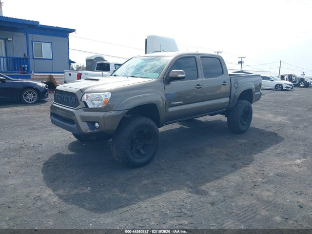 Toyota Tacoma Base V6/trd Pro 2015 5TFLU4EN7FX135649 Image 2