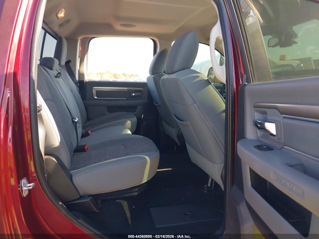 44360895 :رقم المزاد ، 3C6UR5DL2GG231021 vin ، 2016 Ram 2500 Lone Star مزاد بيع