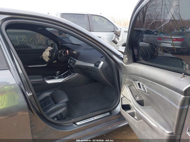 2019 BMW 330I WBA5R7C50KAJ87522 Photo 4