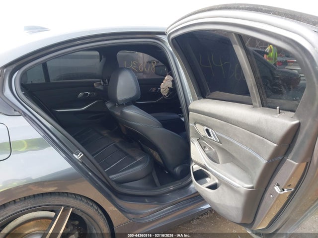 2019 BMW 330I WBA5R7C50KAJ87522 Photo 7