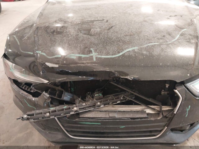 2014 Audi A4 2.0t Premium მანქანა იყიდება აუქციონზე, vin: WAUFFAFL6EN044401, აუქციონის ნომერი: 44360924
