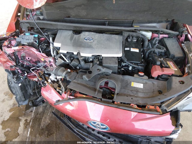 Toyota Prius Two 2016 JTDKBRFU6G3505454 Image 10
