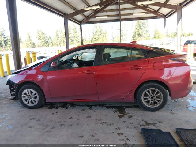 Toyota Prius Two 2016 JTDKBRFU6G3505454 Image 15