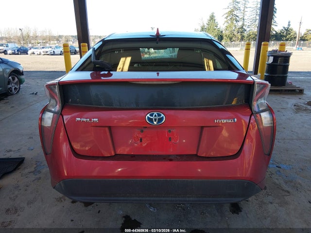 Toyota Prius Two 2016 JTDKBRFU6G3505454 Image 17