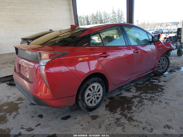 Toyota Prius Two 2016 JTDKBRFU6G3505454 Image 4