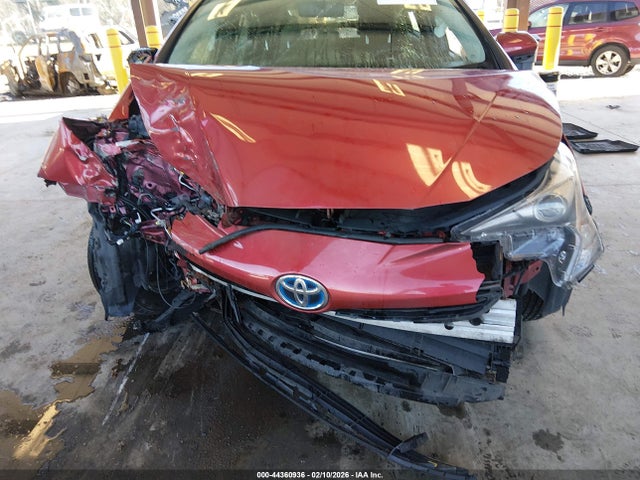 Toyota Prius Two 2016 JTDKBRFU6G3505454 Image 6