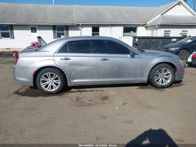 Продажа на аукционе авто 2016 Chrysler 300c, vin: 2C3CCAEG3GH343170, номер лота: 44360945