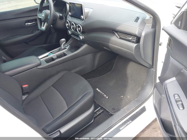 Nissan SENTRA SV 2025 3N1AB8CV5SY211615 Image 5