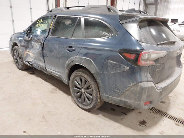 4S4BTALC4S3291174 Subaru Outback Onyx Edition