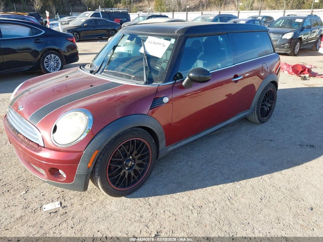 2009 MINI COOPER CLUBMAN WMWML33539TN69208 Photo 1