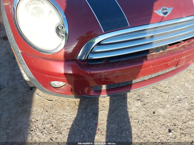 2009 MINI COOPER CLUBMAN WMWML33539TN69208 Photo 5