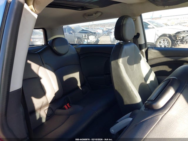 2009 MINI COOPER CLUBMAN WMWML33539TN69208 Photo 7