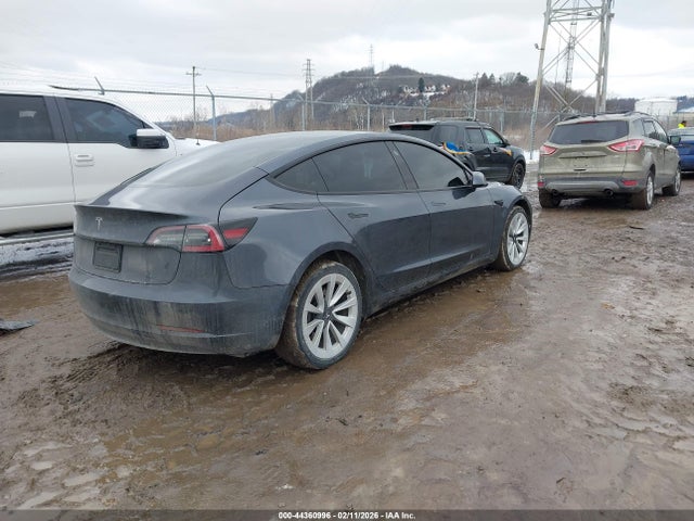 2022 TESLA MODEL 3 5YJ3E1EA5NF289472 Photo 3