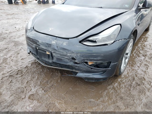 2022 TESLA MODEL 3 5YJ3E1EA5NF289472 Photo 5