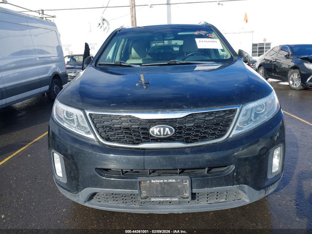 5XYKU4A77FG589826 KIA Sorento Ex V6