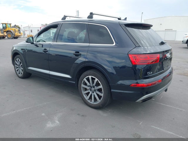 2017 AUDI Q7 WA1LAAF77HD053166 Photo 2