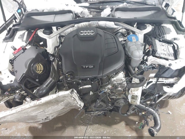 Aukcja sprzedaży 2017 Audi A4 2.0t Premium, vin: WAUENAF41HN027744, numer aukcji: 44361012
