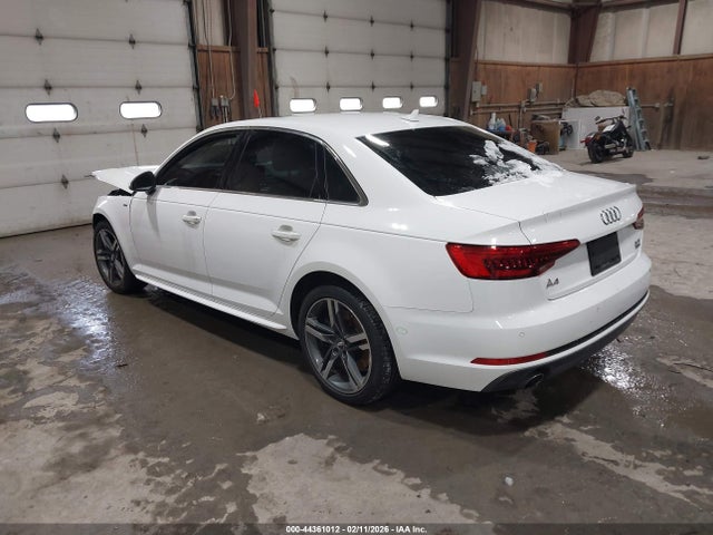 Aukcja sprzedaży 2017 Audi A4 2.0t Premium, vin: WAUENAF41HN027744, numer aukcji: 44361012