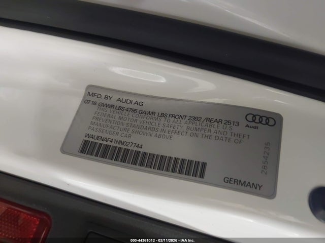 Aukcja sprzedaży 2017 Audi A4 2.0t Premium, vin: WAUENAF41HN027744, numer aukcji: 44361012