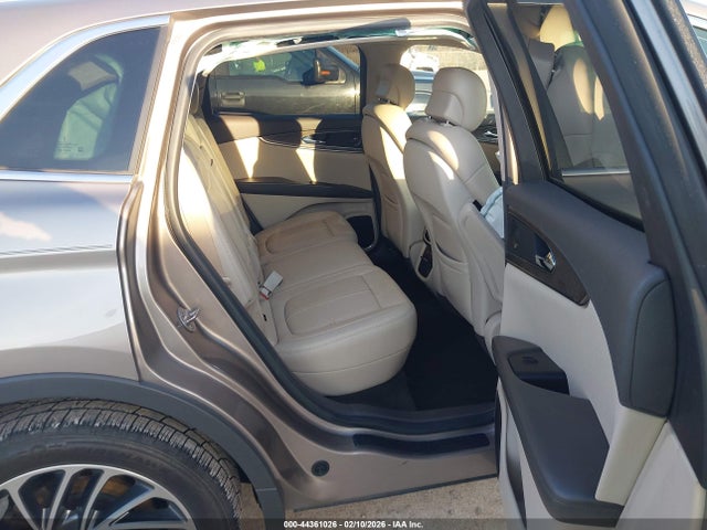 Продаж на аукціоні авто 2019 Lincoln Nautilus Reserve, vin: 2LMPJ8LP1KBL51391, номер лоту: 44361026