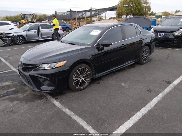 4T1B11HKXJU089017 Toyota CAMRY SE