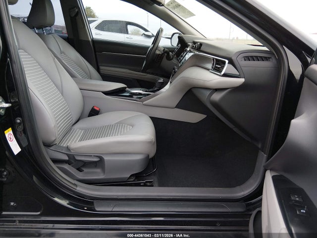 4T1B11HKXJU089017 Toyota CAMRY SE