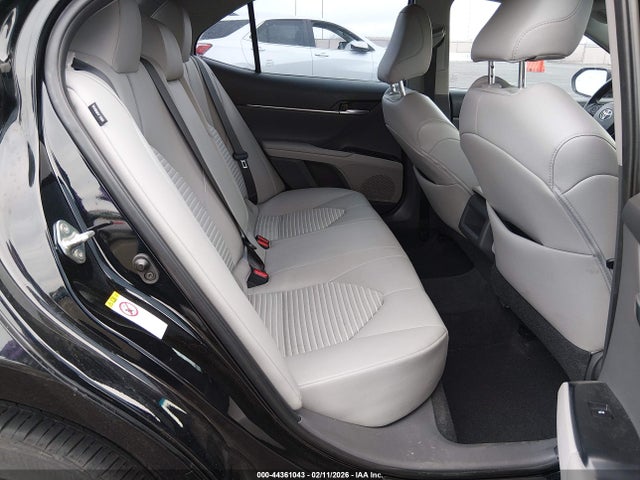 4T1B11HKXJU089017 Toyota CAMRY SE