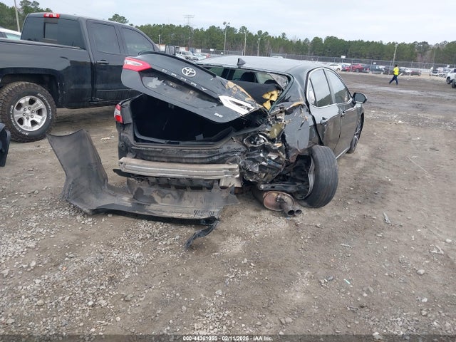 4T1G11AK9LU938945 Toyota CAMRY SE