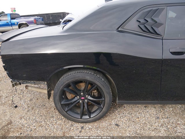 2C3CDZAG1HH501802 Dodge Challenger Sxt Plus