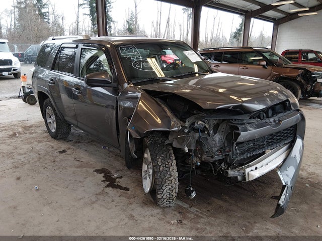 2017 TOYOTA 4RUNNER JTEBU5JR0H5457974