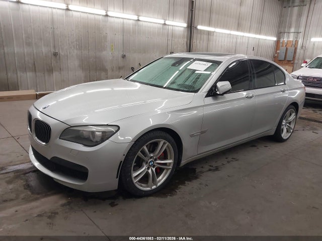 2011 BMW 750I WBAKA8C51BCY37303 Photo 1