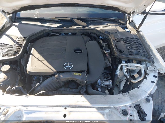 2019 Mercedes-benz C 300 4matic მანქანა იყიდება აუქციონზე, vin: 55SWF8EB8KU317819, აუქციონის ნომერი: 44361086