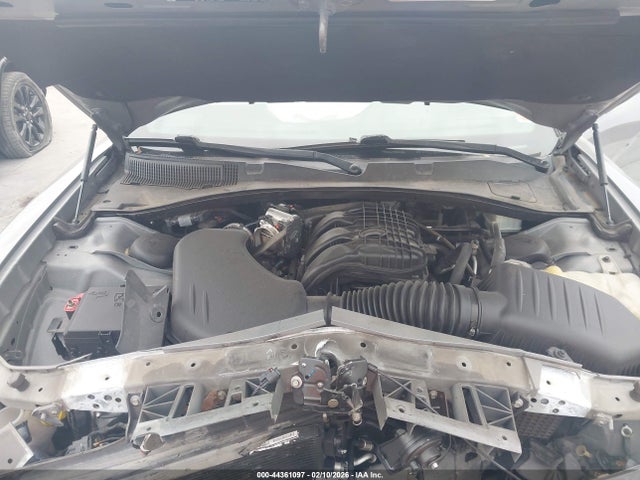2C3CDXBG6JH202962 Dodge Charger Sxt Rwd