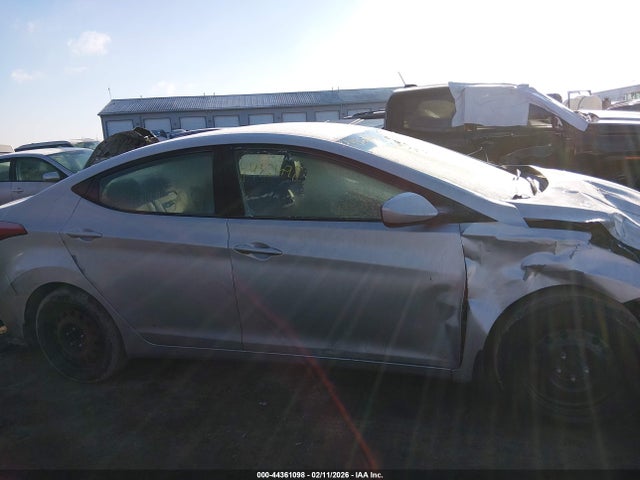 Продаж на аукціоні авто 2013 Hyundai Elantra Gls/limited, vin: KMHDH4AE7DU607860, номер лоту: 44361098