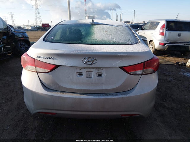Продаж на аукціоні авто 2013 Hyundai Elantra Gls/limited, vin: KMHDH4AE7DU607860, номер лоту: 44361098