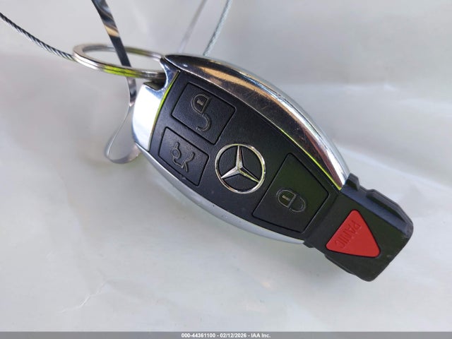2016 Mercedes-benz Glc 300 მანქანა იყიდება აუქციონზე, vin: WDC0G4JB1GF051981, აუქციონის ნომერი: 44361100