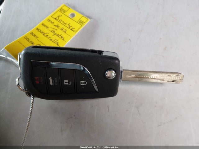 JTDEPMAE3N3017660 Toyota COROLLA LE