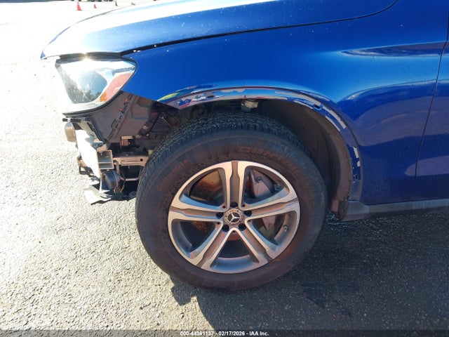 WDC0G4JB9JV016294 Mercedes-Benz GLC 300