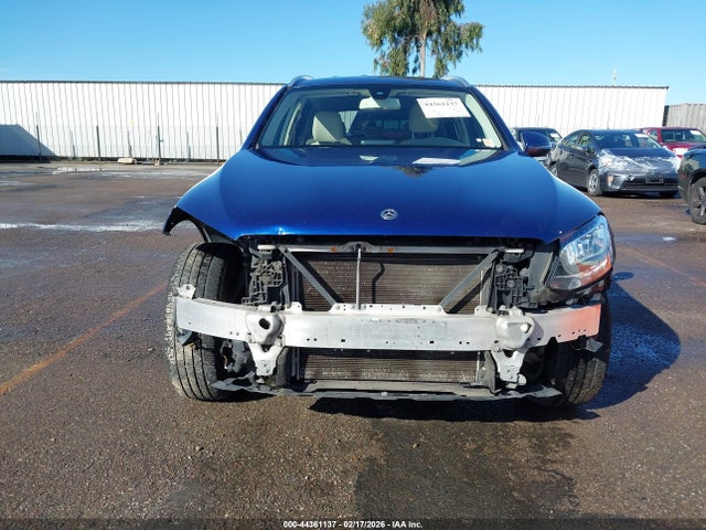 WDC0G4JB9JV016294 Mercedes-Benz GLC 300