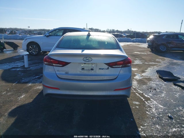 44361166 :رقم المزاد ، 5NPD74LF7JH389762 vin ، 2018 Hyundai Elantra Se مزاد بيع