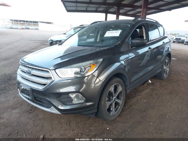 1FMCU9HD7JUA59775 Ford ESCAPE SEL