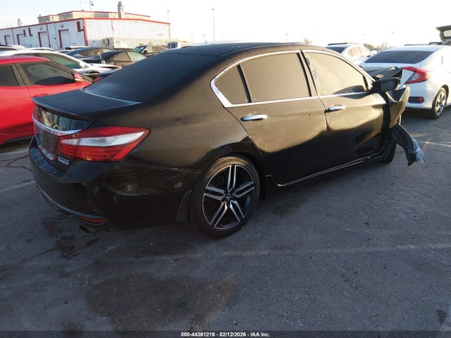 1HGCR2F13HA182024 Honda Accord Sport Se