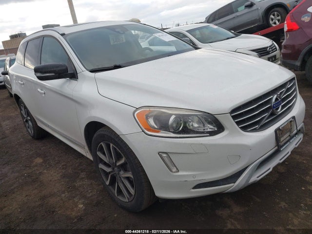 2017 VOLVO XC60 YV449MRR6H2027877