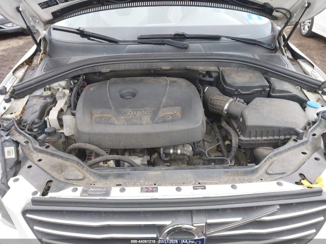 2017 VOLVO XC60 YV449MRR6H2027877 Photo 9