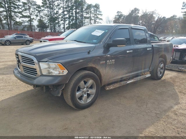 Продажа на аукционе авто 2017 Ram 1500 Lone Star  4x4 5'7 Box, vin: 1C6RR7LTXHS845926, номер лота: 44361237