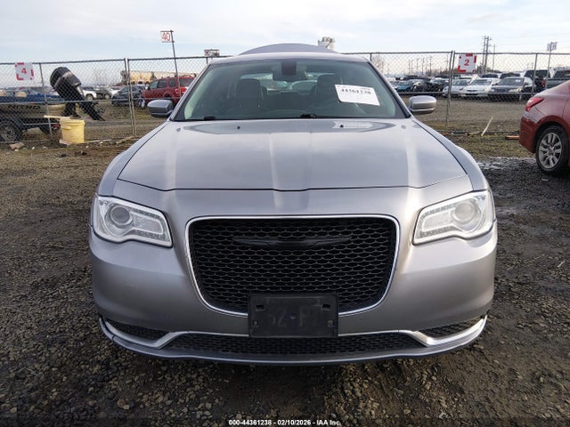 Chrysler 300 Limited 2016 2C3CCAAG0GH229746 Image 13