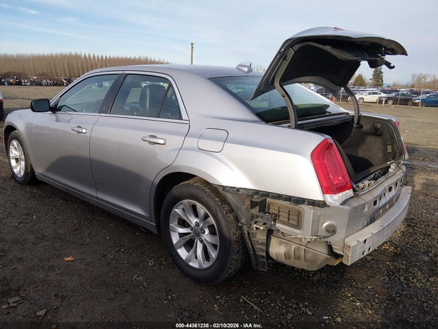 Chrysler 300 Limited 2016 2C3CCAAG0GH229746 Image 3
