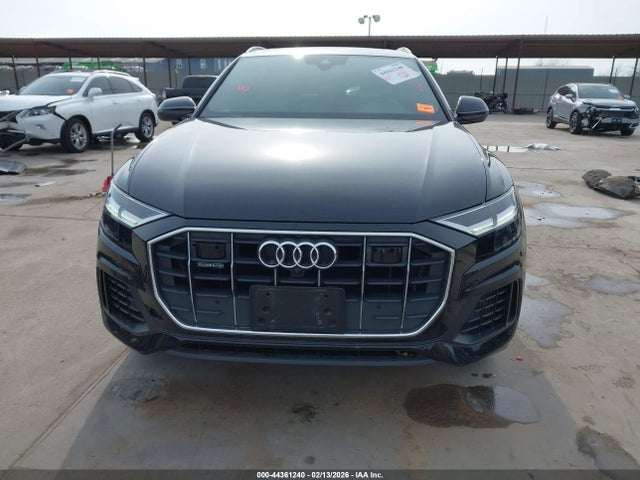 2020 Audi Q8 Premium Plus 55 Tfsi Quattro Tiptronic მანქანა იყიდება აუქციონზე, vin: WA1BVAF13LD002896, აუქციონის ნომერი: 44361240