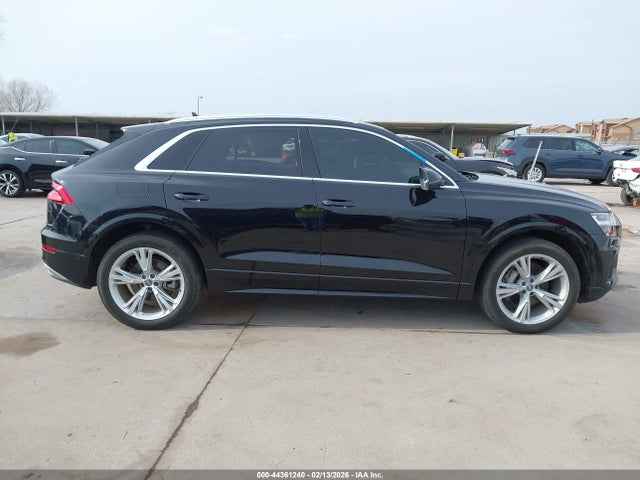 2020 Audi Q8 Premium Plus 55 Tfsi Quattro Tiptronic მანქანა იყიდება აუქციონზე, vin: WA1BVAF13LD002896, აუქციონის ნომერი: 44361240