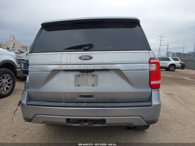 1FMJU1HT0MEA05877 Ford Expedition Xlt